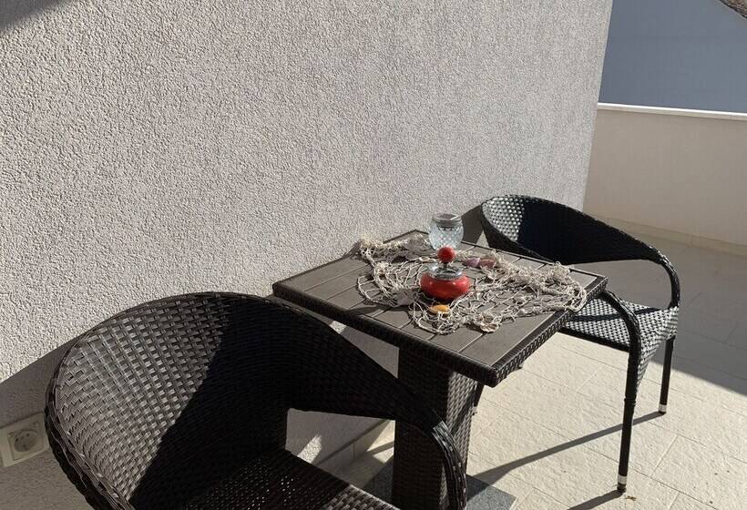 펜션 Imotski Blaue See Apartments , Pool