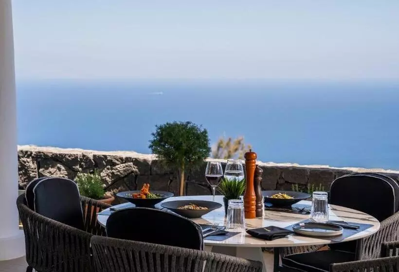 هتل Cresanto Luxury Suites