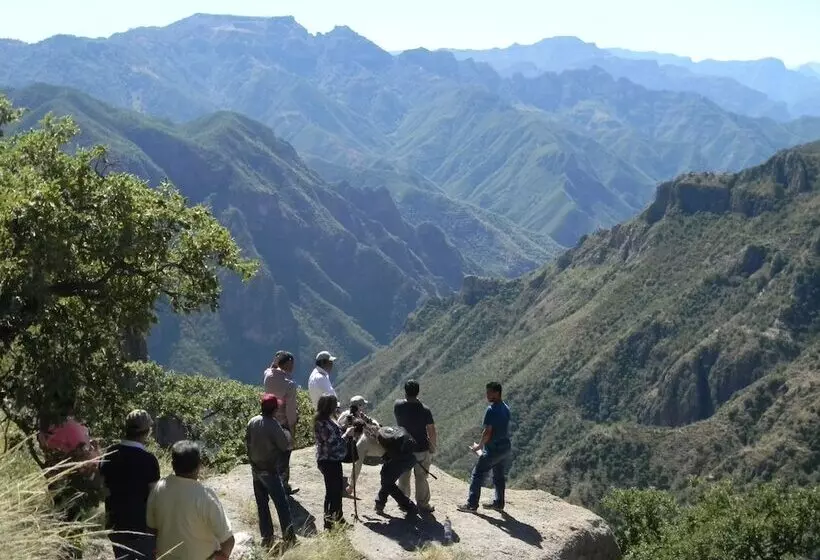 Hotelli La Troje De Adobe