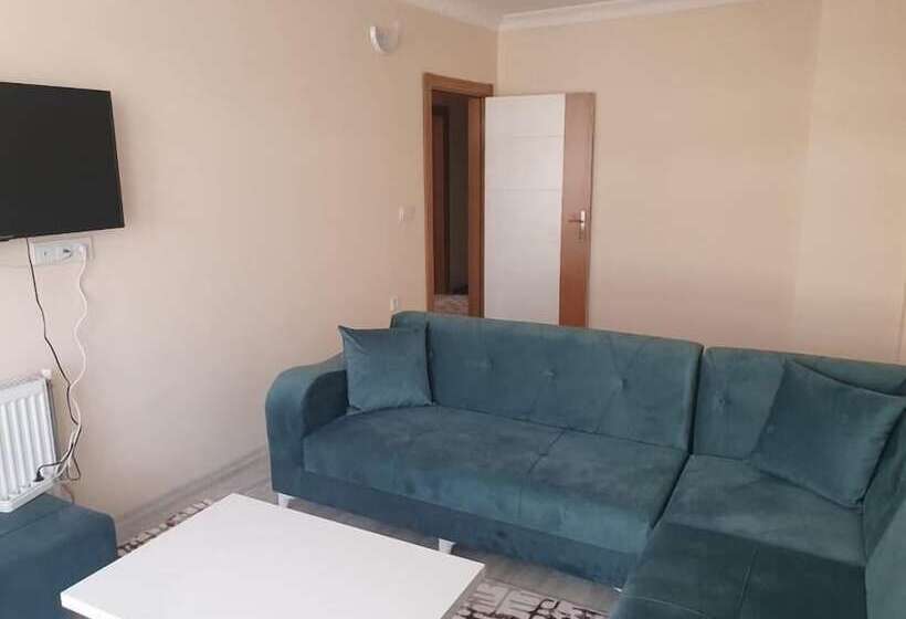 ホテル Lacin Apart