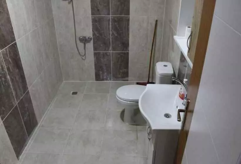 ホテル Lacin Apart