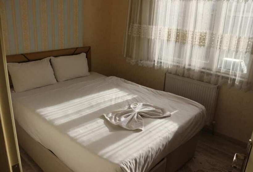 ホテル Lacin Apart