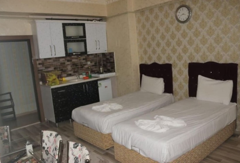 ホテル Lacin Apart