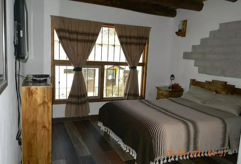 Hotelli La Troje De Adobe