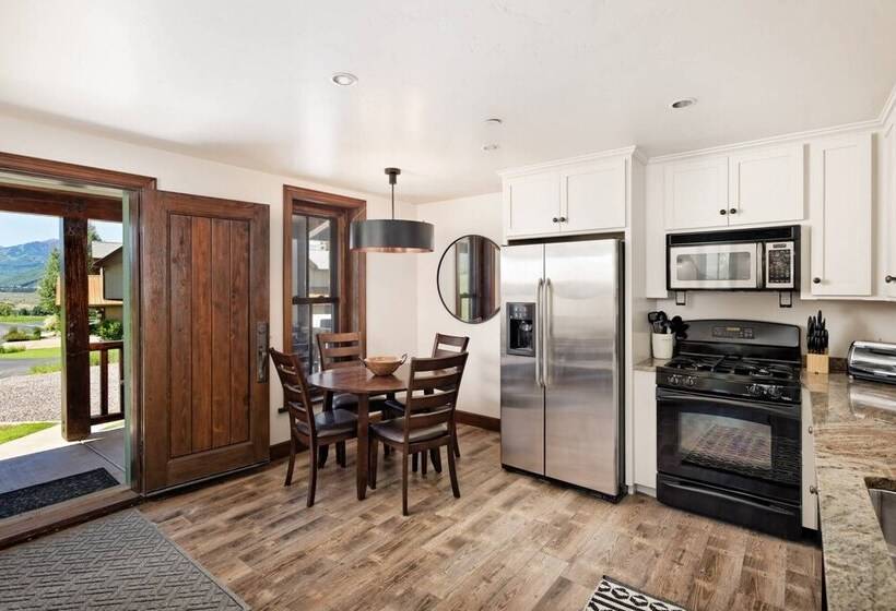 Chaparral Aspen Ranch Cabin