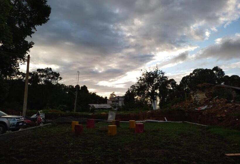 ペンション Green Park Grand Inn