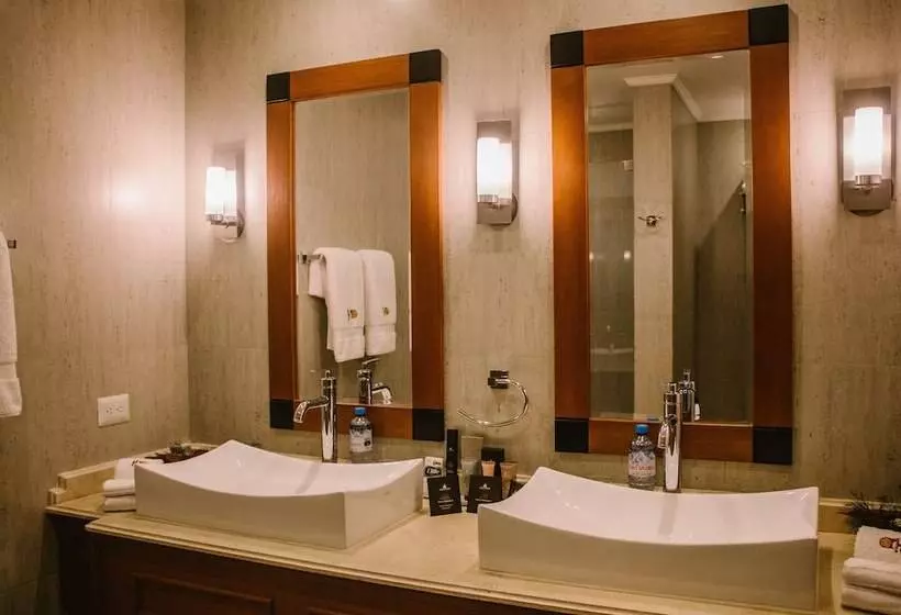 هتل Taypikala Deluxe Valle Sagrado