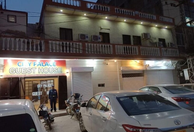 پانسیون City Palace Guest House