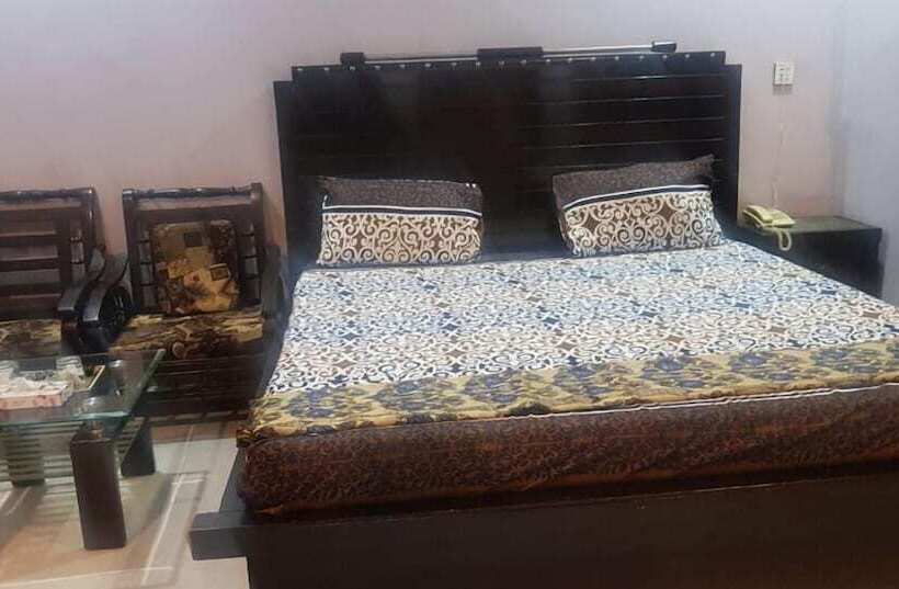 پانسیون City Palace Guest House