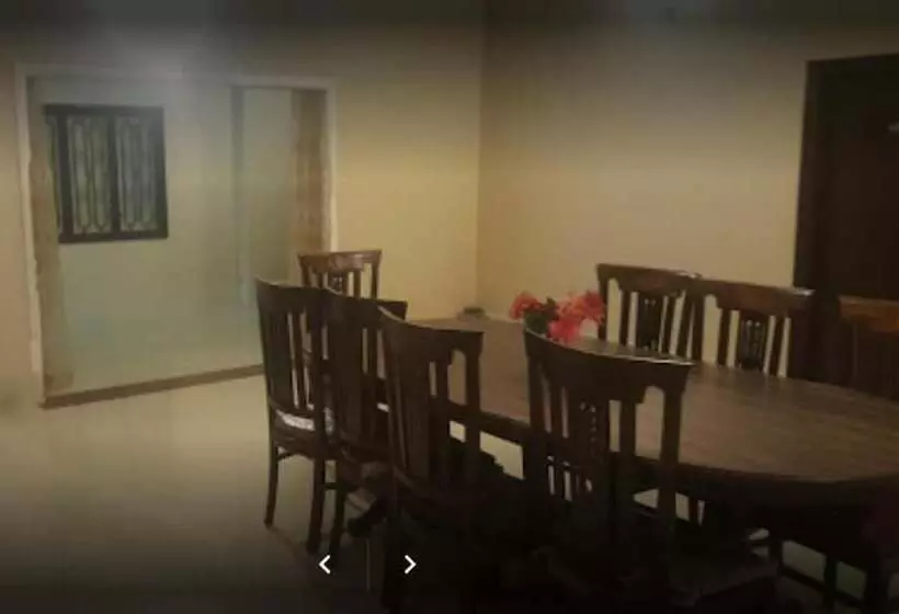 پانسیون City Palace Guest House