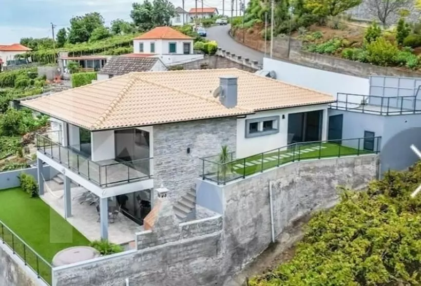 レジデンス Stunning 1 Bed House In Estreito Da Calheta