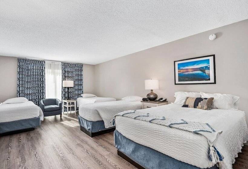 منتجع Top Floor East Family Deluxe