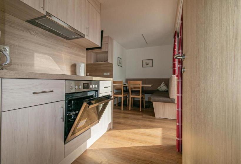 مبيت وإفطار S`hoamatl