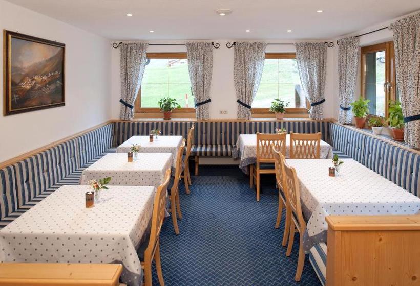 مبيت وإفطار S`hoamatl