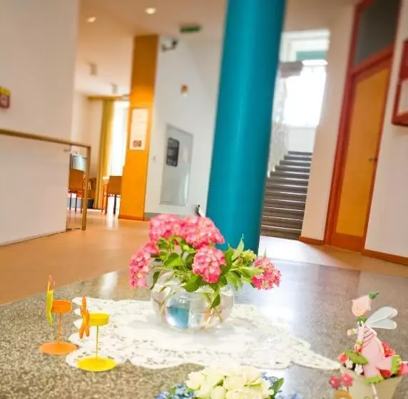 Haus Mobene   Hotel Garni