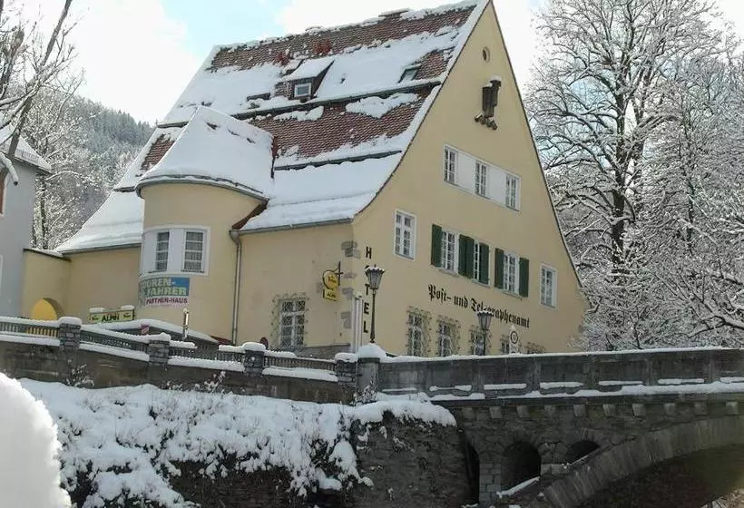 ホテル Alpin Murau