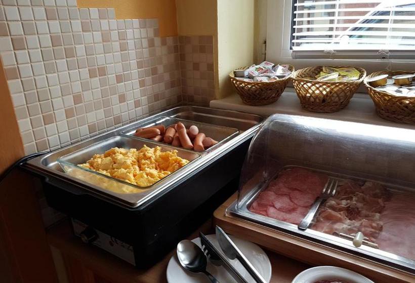 Отель Alpin Murau