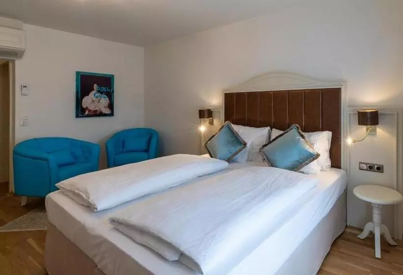 Отель Amedia Plaza Wels, Trademark Collection By Wyndham