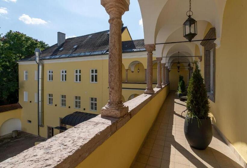 ホテル Amedia Plaza Wels, Trademark Collection By Wyndham