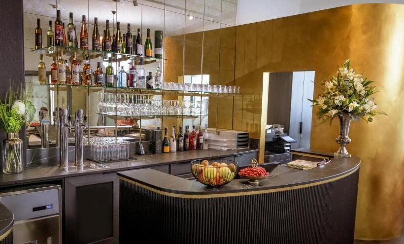 ホテル Amedia Plaza Wels, Trademark Collection By Wyndham