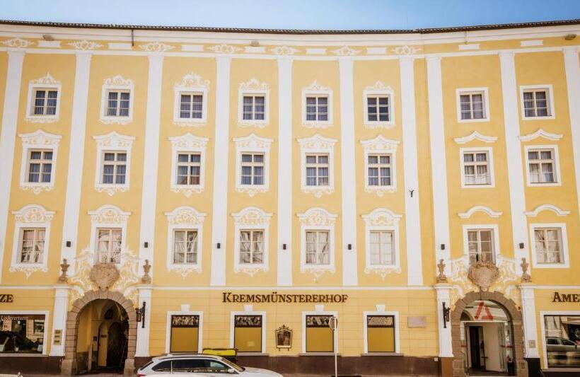 ホテル Amedia Plaza Wels, Trademark Collection By Wyndham