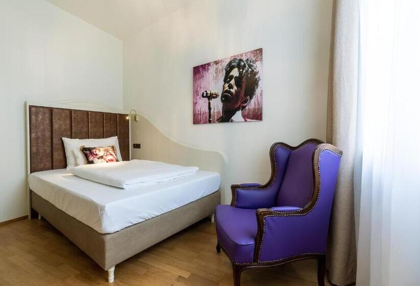 ホテル Amedia Plaza Wels, Trademark Collection By Wyndham