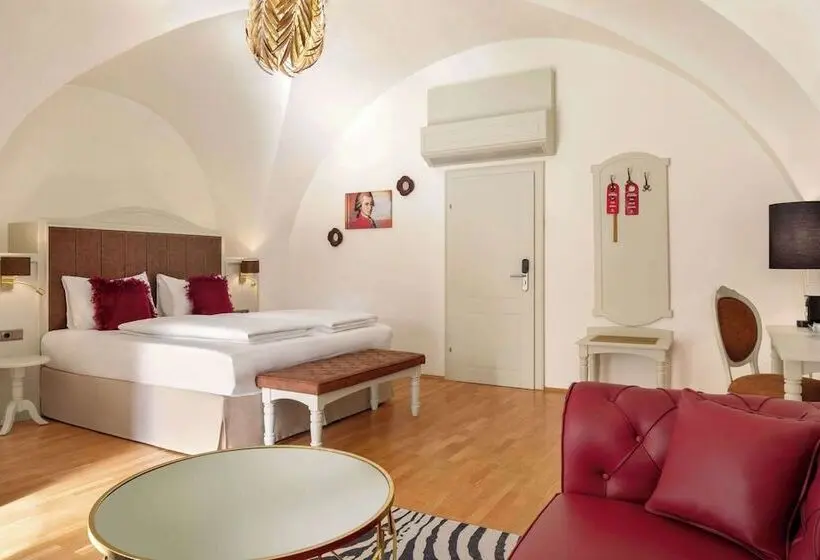 Hotelli DORMERO PaHo Wels