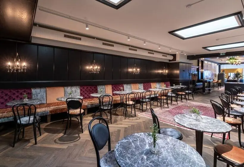 Hotelli DORMERO PaHo Wels