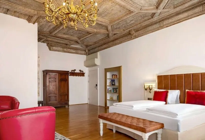 Hotelli DORMERO PaHo Wels