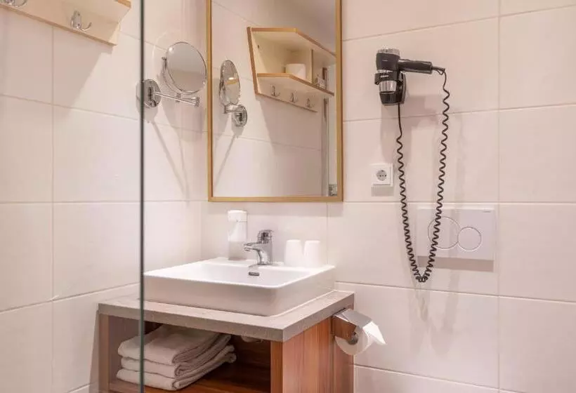 Отель Ferienclub Bellevue Am See