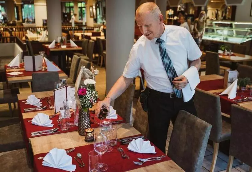 Отель Ferienclub Bellevue Am See