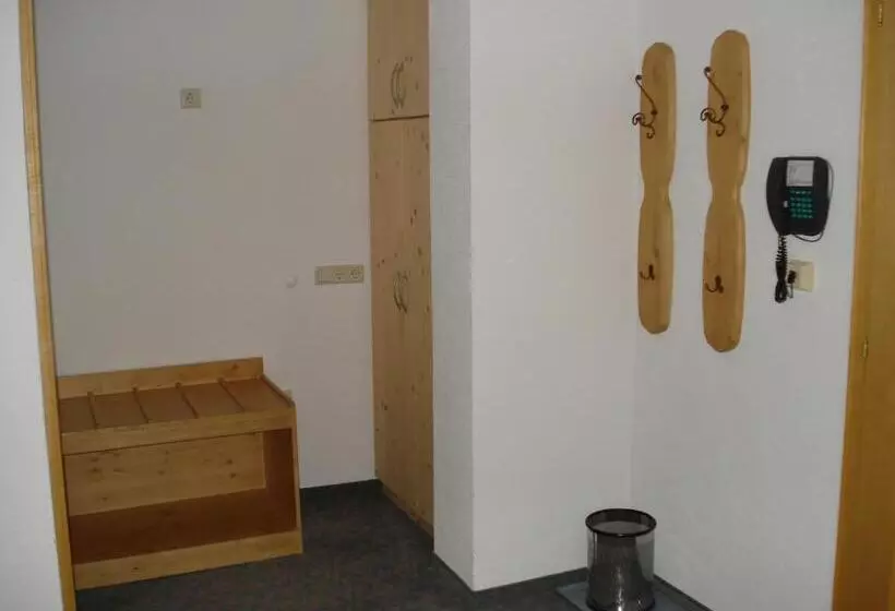 ホテル Haus Venetblick