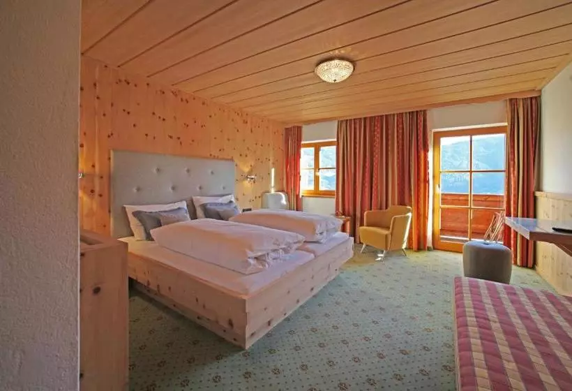 Отель Landgut Thalerhof