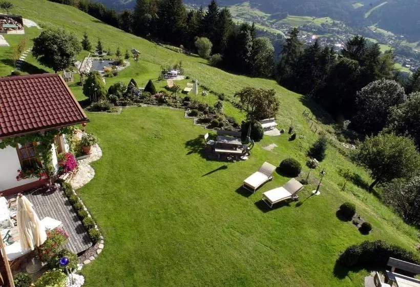 Отель Landgut Thalerhof