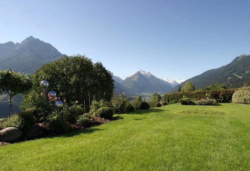 Отель Landgut Thalerhof