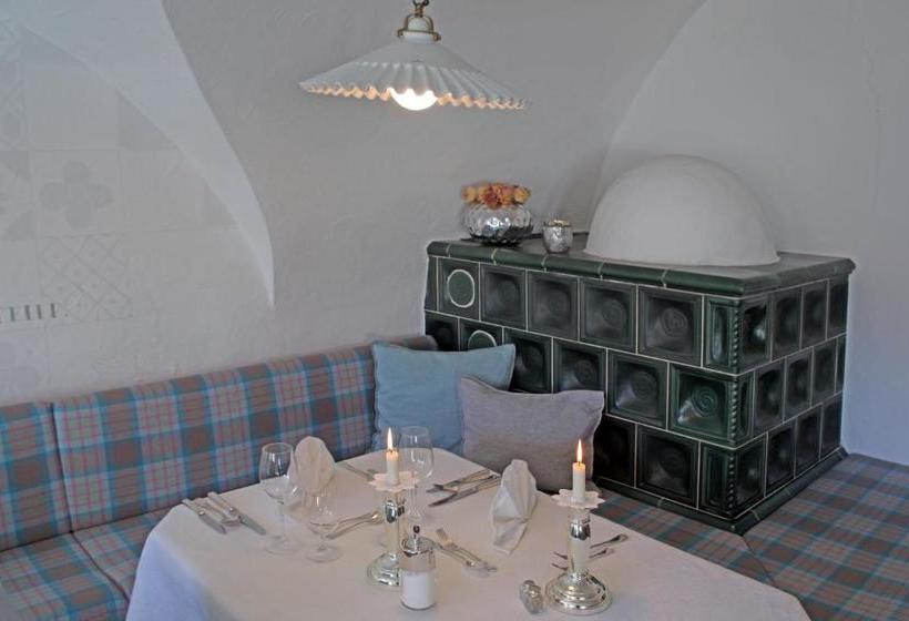 Отель Landgut Thalerhof