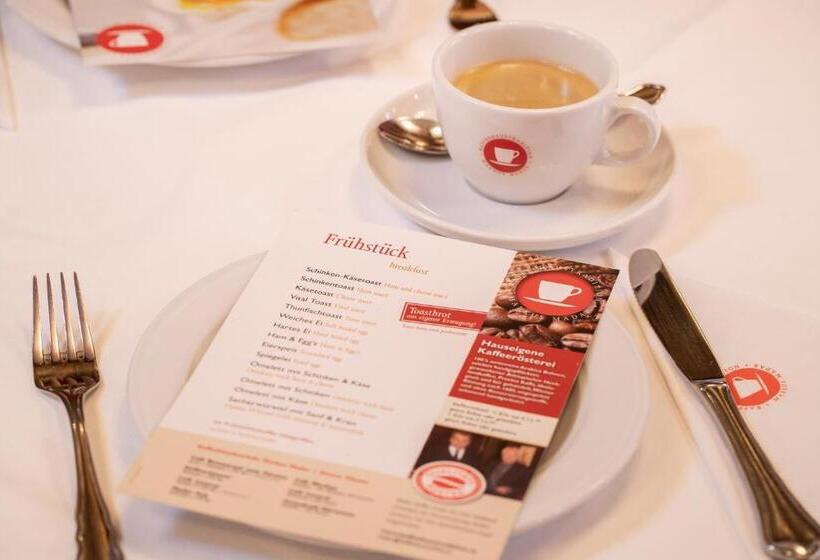 فندق Madar Café Restaurant Zum Fürsten