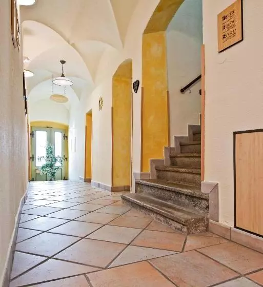 酒店 Pension Martha