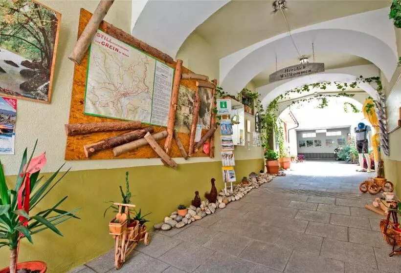 酒店 Pension Martha