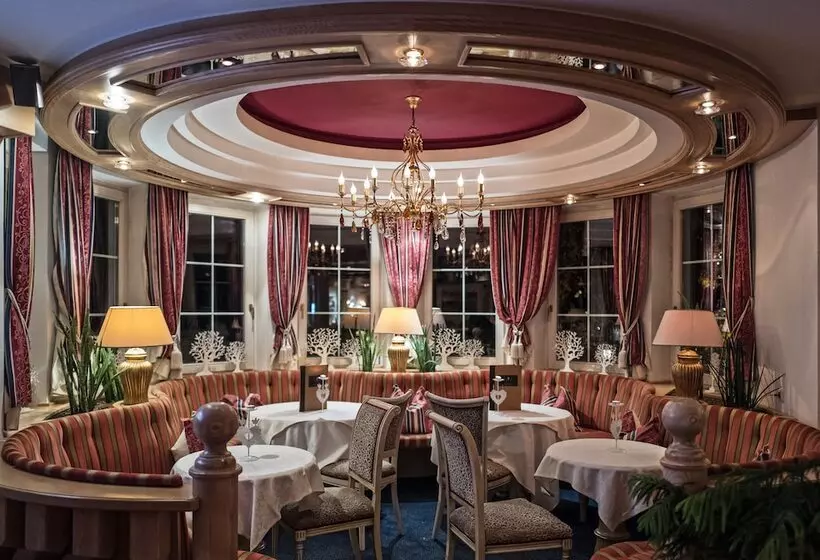 ホテル Vier Jahreszeiten Wellnessresort Achensee