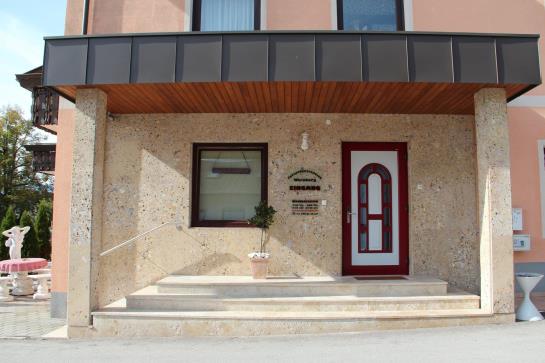 Bed and Breakfast Wernberg Pension