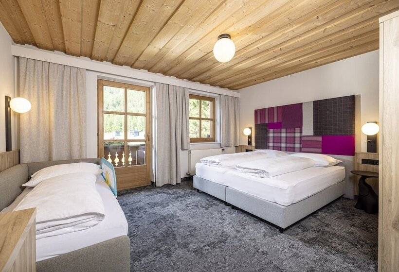 Kinder & Gletscherhotel Hintertuxerhof