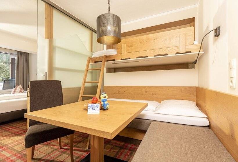 Kinder & Gletscherhotel Hintertuxerhof