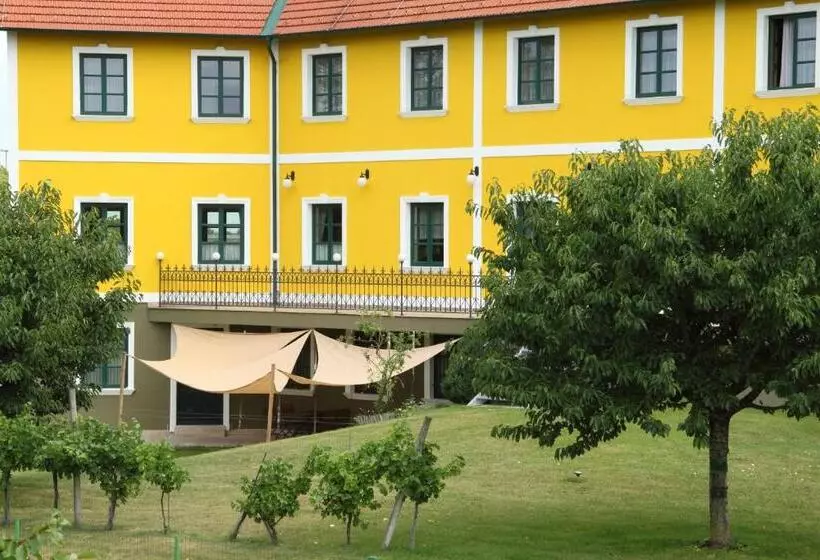 Oldtimer Motorhotel Guntramsdorf