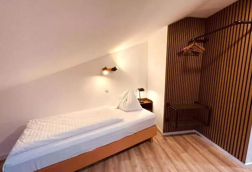 Пансион Gästehaus Am Stadtpark