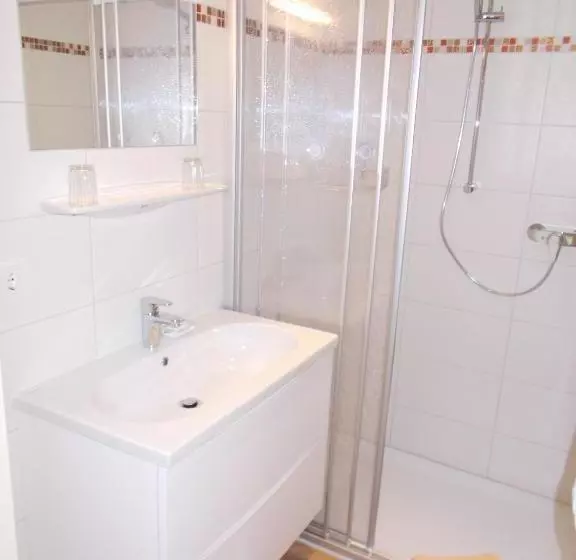 Gasthof Pension Schmirl