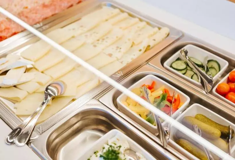 Пансион Seegasthof Hois N Wirt Hotel Mit Wellnessbereich