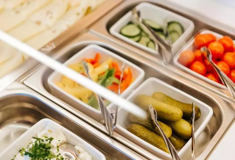 Пансион Seegasthof Hois N Wirt Hotel Mit Wellnessbereich