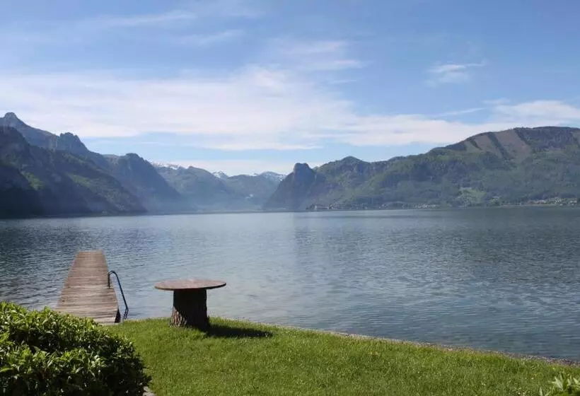 Пансион Seegasthof Hois N Wirt Hotel Mit Wellnessbereich