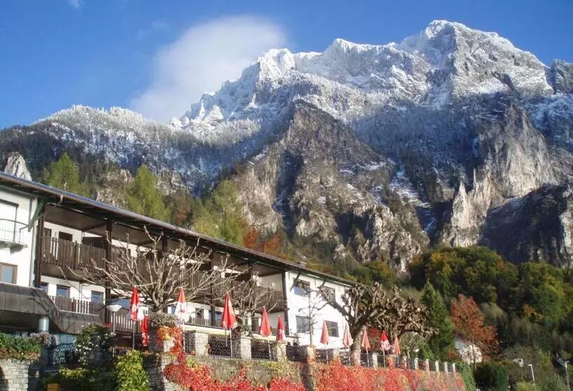 Пансион Seegasthof Hois N Wirt Hotel Mit Wellnessbereich